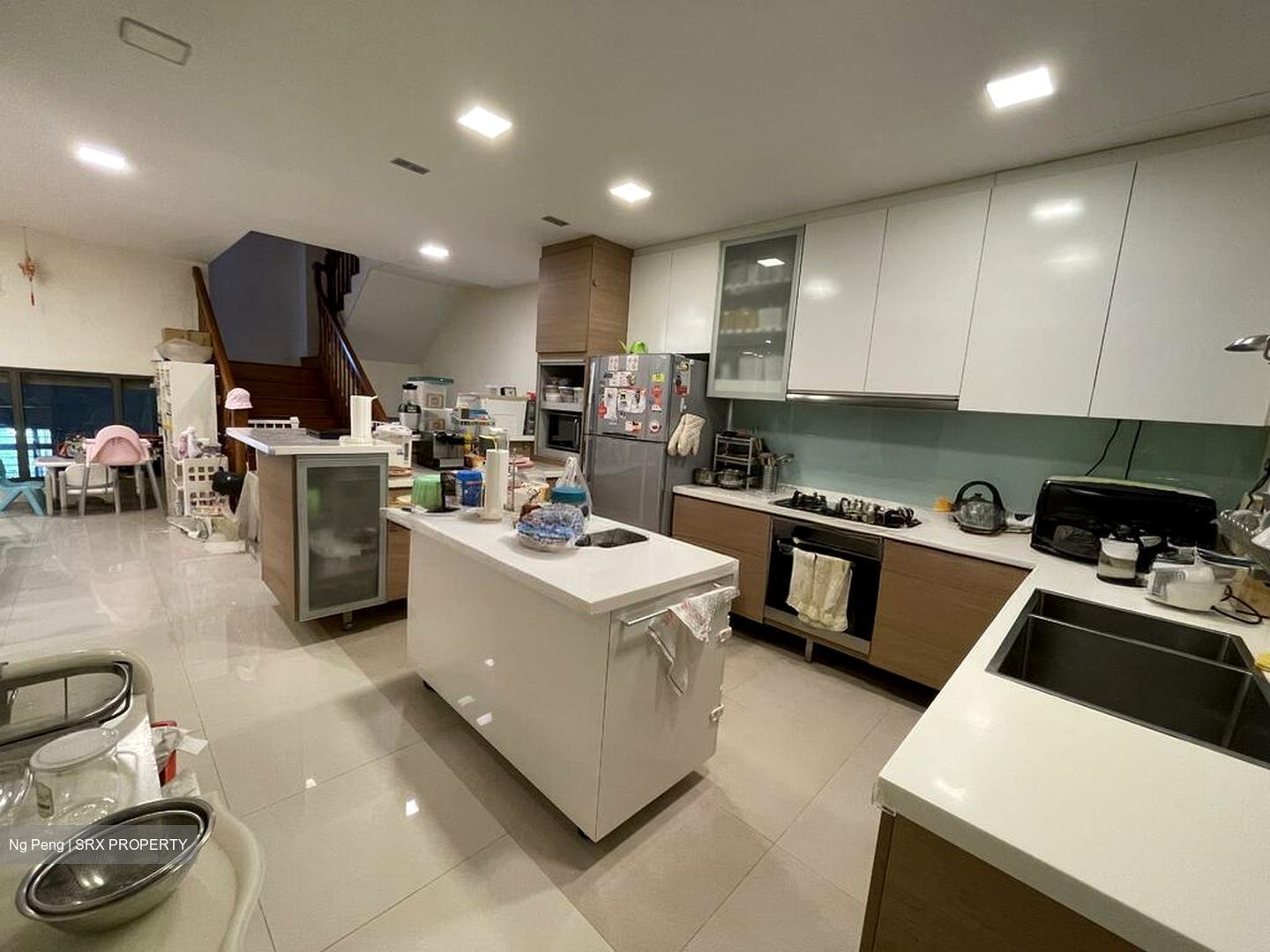 Opera Estate (D15), Terrace #497303771